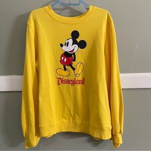 Disneyland- Yellow Mickey Mouse Pullover Sweatshirt Sweater. Size Large.
